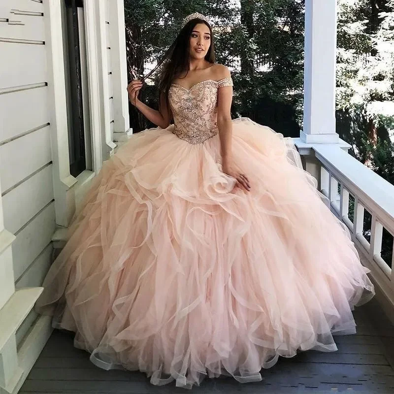 

Бальное платье из органзы, платья для Quinceanera, роскошные платья с открытыми плечами и блестящими кристаллами, милые платья 16 лет, платье 15 лет