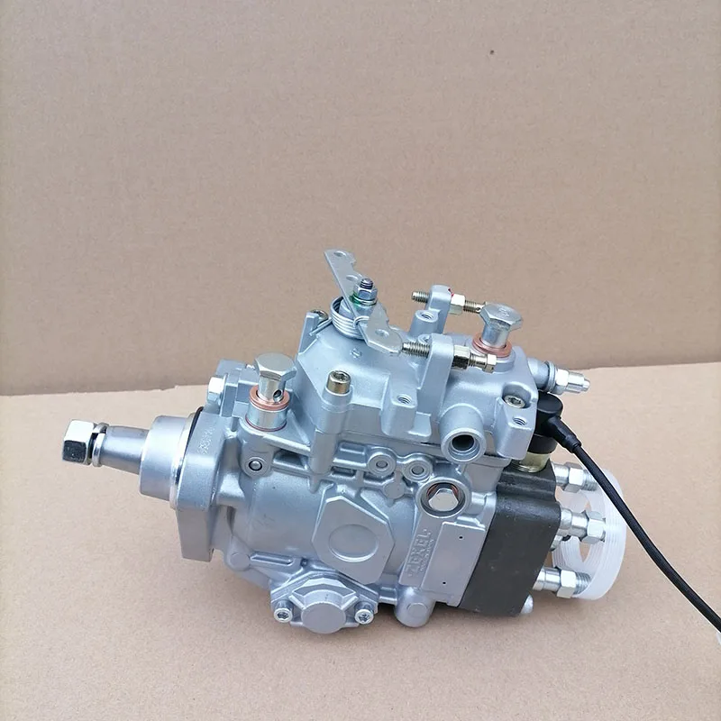 na品 ZEXEL FUEL INJECTION PUMP 897253-0221, 104746-5051 FITS