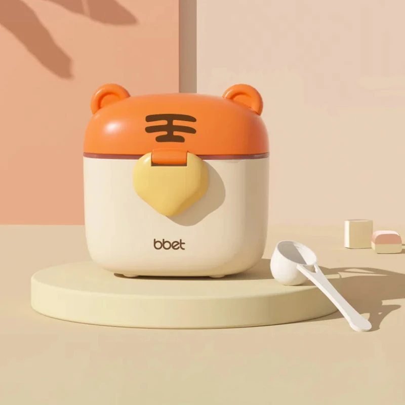 Baby Milk Powder Box Snack Storage Box Travel Portable Food Storage with Spoon Milk Powder Dispenser BPA Free
