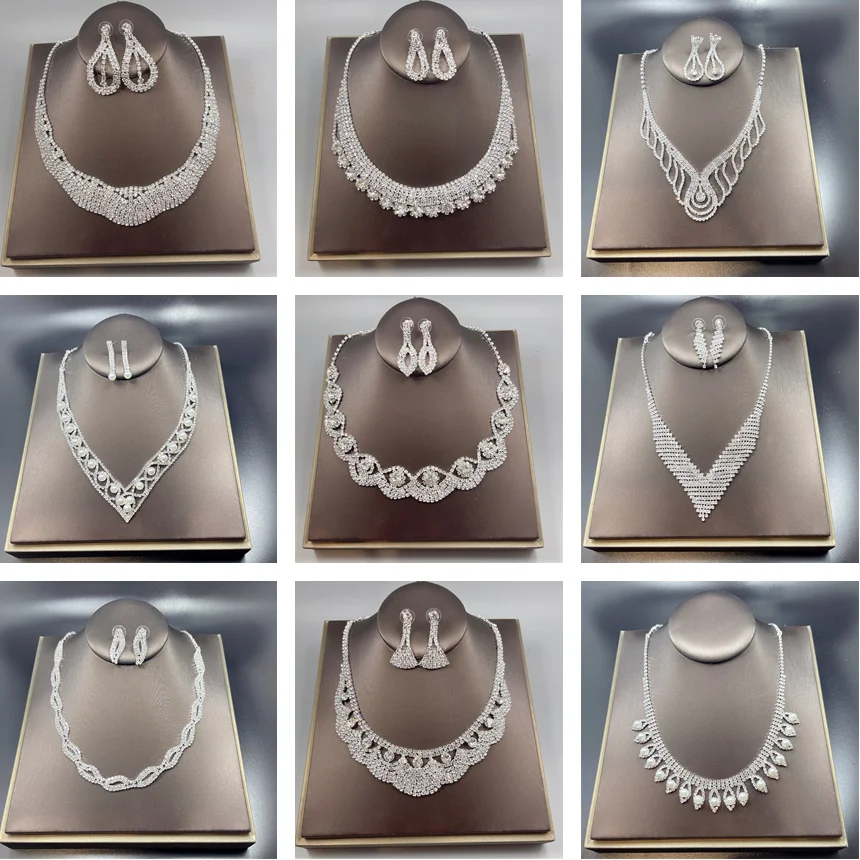 New Ladies Jewelry Set 2 Pieces European and American Fashion Rhinestone Necklace Earrings Two Piece Accessories |
