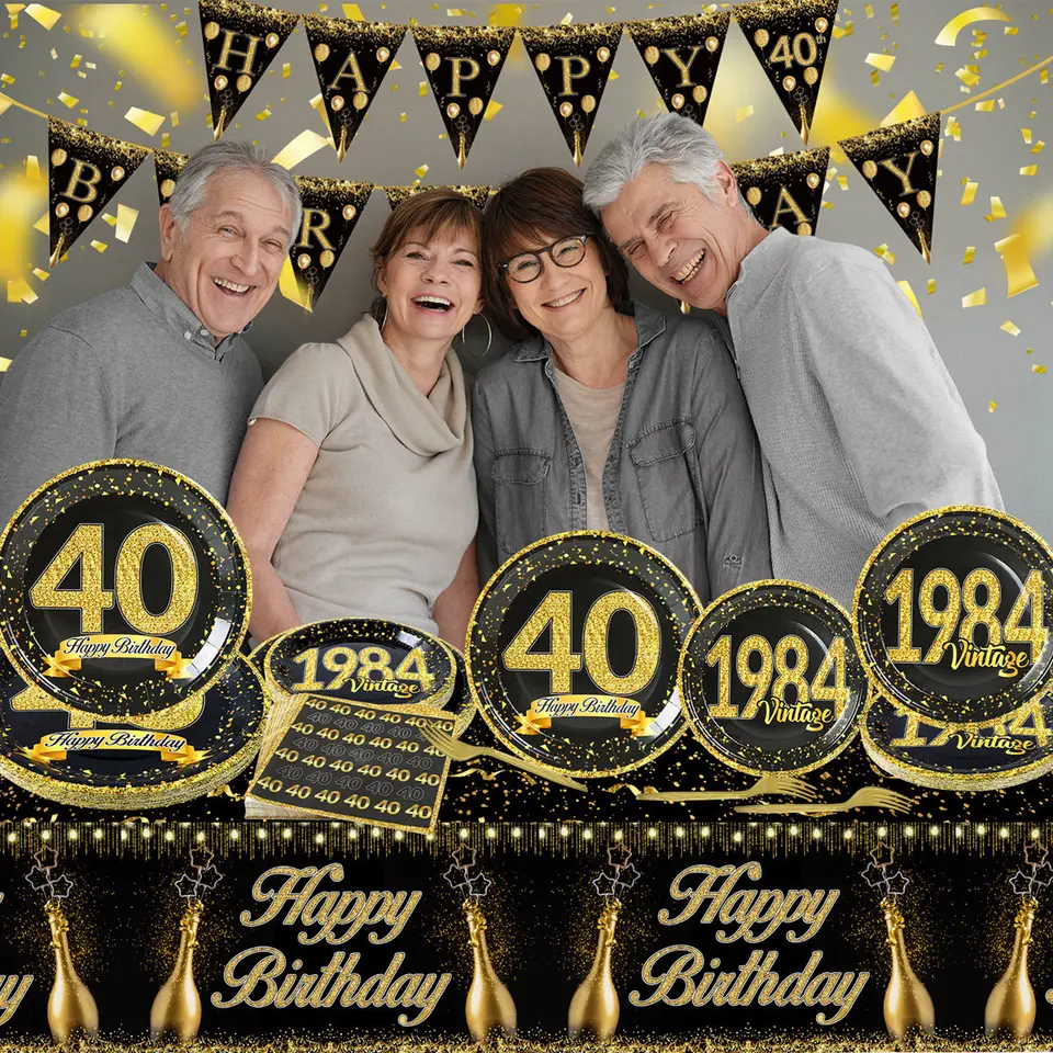 Algpty Platos Y Servilletas De Decoración De Cumpleaños Número 70, Color Negro Y Dorado, Servicio Para 30, Paquete De Fiesta De Cumpleaños Vintage De 1956, Incluye Platos De Oro Negro, Servilletas
