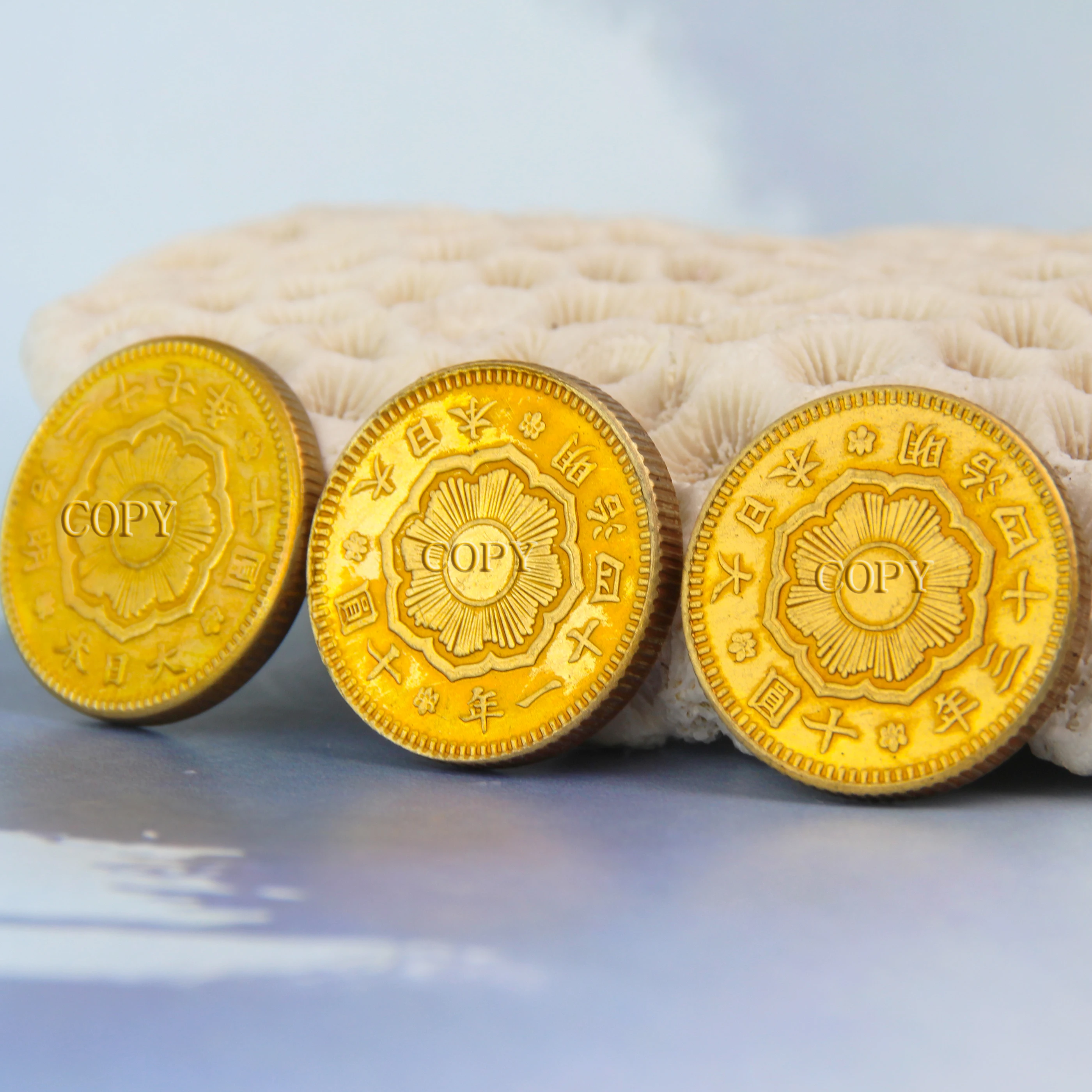 

Japan The 43/37/41th Year Of Meiji Ten Yuan Gold Coin Handcrafted Art Collection Replica Commemorative Coin Relief Antique