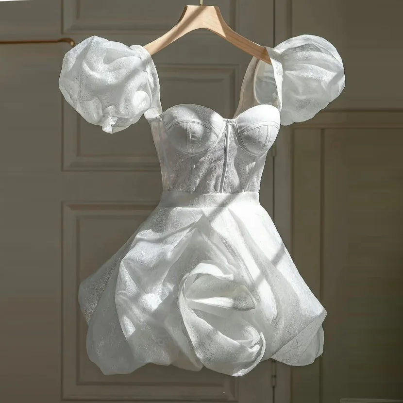 

Цветочное короткое платье для выпускного вечера со шнуровкой на спине, белое многослойное 3D платье с пышными рукавами для дня рождения, красивое платье принцессы для встречи выпускников