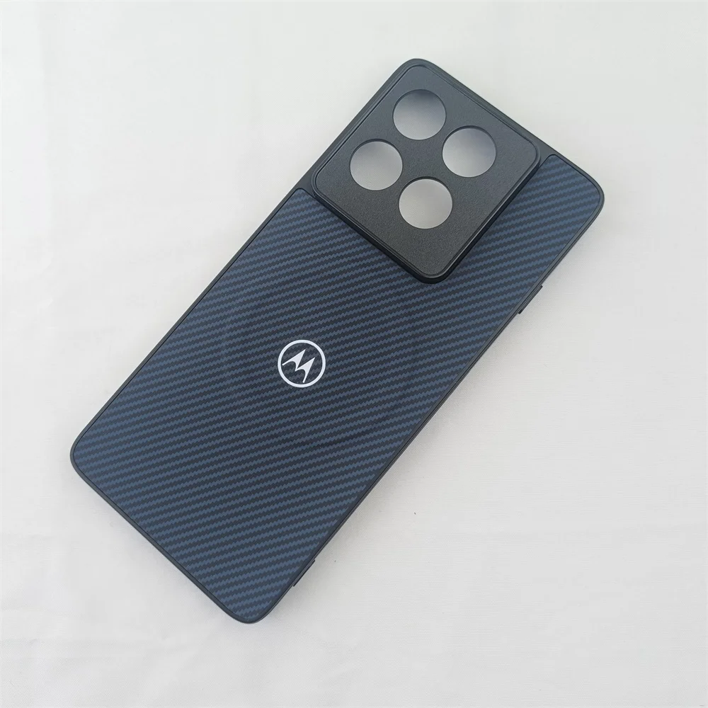 Carbon Fiber Texture Magnetic Phone Case with Wireless Charging Compatibility