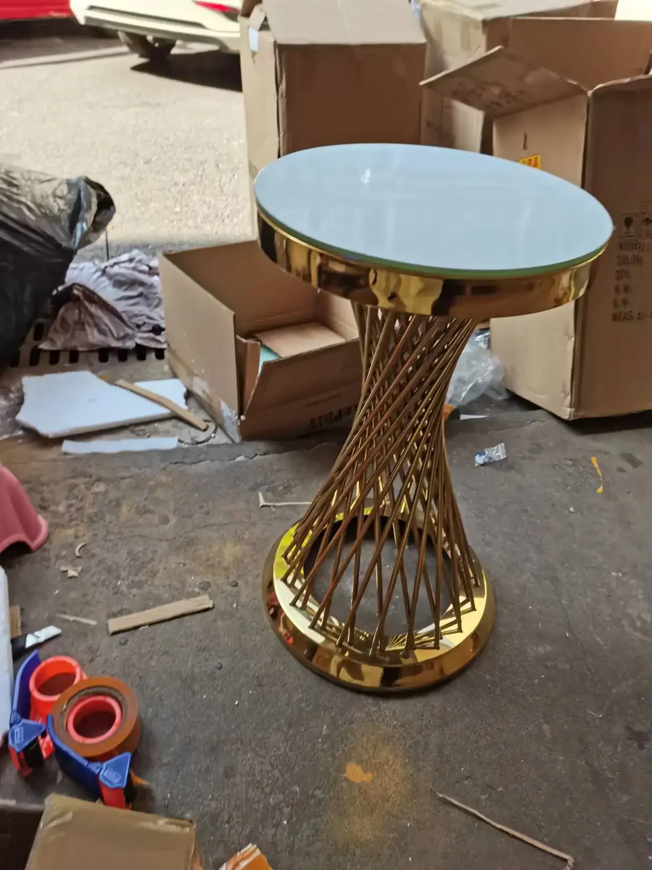 Рисунок 4 - блестящие оцинкованные золотистые