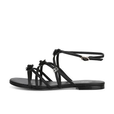 Small Fragrant Mountain Camellia Woven Versatile Flat Sandals Women's 2023 New Spring/summer Hollow Caligae Sandals