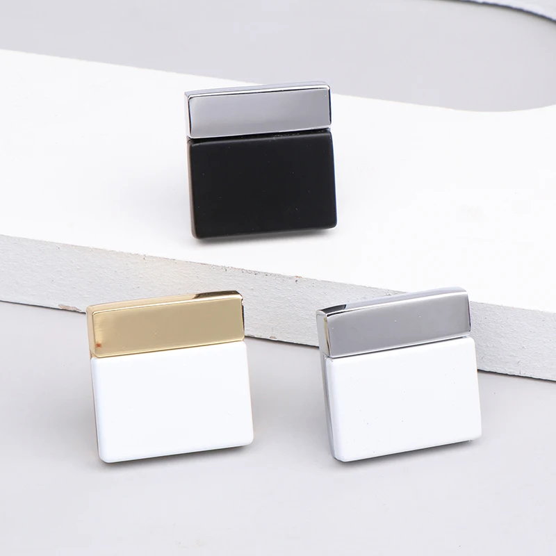 Description Picture 6 of itemModern Gold Black Chrome Kitchen Handle Zinc Alloy Cabinet Knobs And Handles Drawer Knobs Pulls Furniture Handle Door Hardware