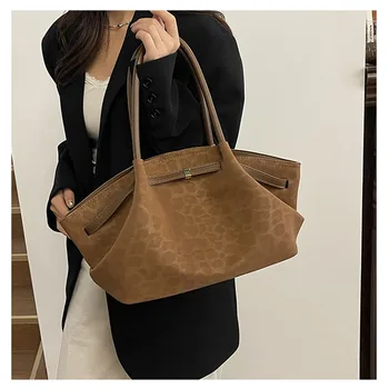 2025 Borsa tote da donna in pelle scamosciata con stampa leopardata con tasca interna Borsa sotto le ascelle Borsa a tracolla di grande capacità per borse da viaggio da lavoro