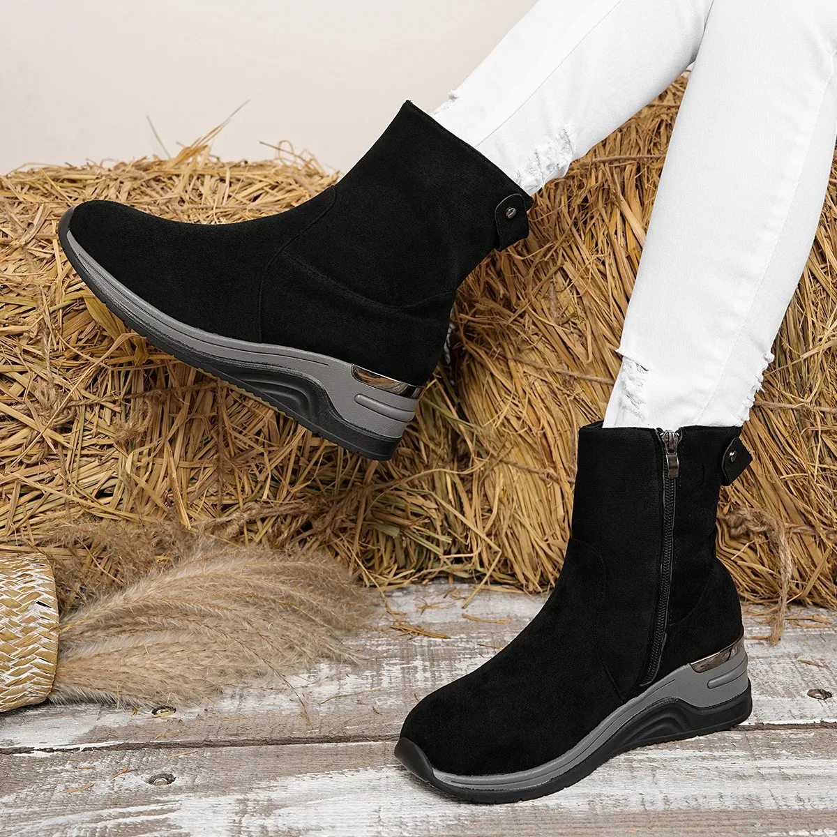 2025 Autumn New Suede Wedge Ankle Boots for Women Side-zipper Boots Women Slimming Thick-soled Plum-size Fashion Boots 43