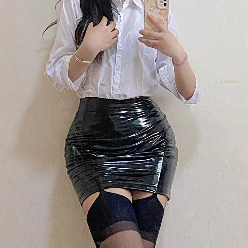 

Black Patent PU Leather Short Skirt Women Sexy Bodycon Club Night Mini Skirts Woman 2022 Summer High Waist Pencil Skirt