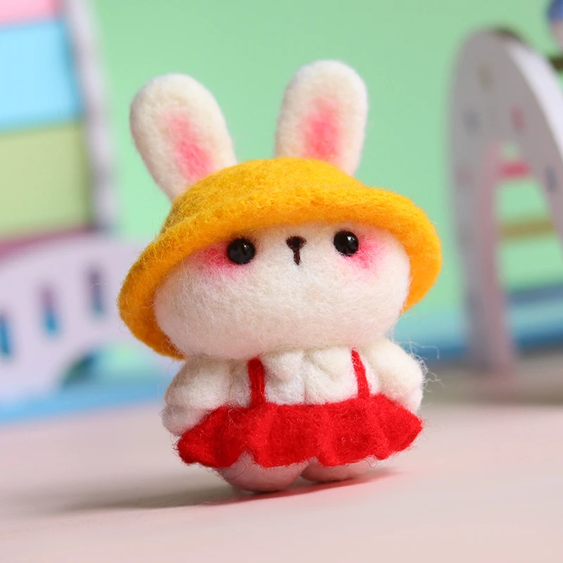 8cm high The Doll Bunny wool felt wool needlepoint kit felt needle felting keychain craft needlecraft DIY handmade
