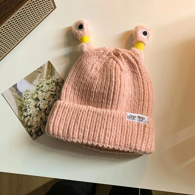 Niedliche Cartoon-Monster-Mütze mit leuchtenden Tentakeln, gestrickte Eltern-Kind-Modelle, warme Wollmütze mit leuchtenden Augen, Beanie-Monstermütze – Detail 16
