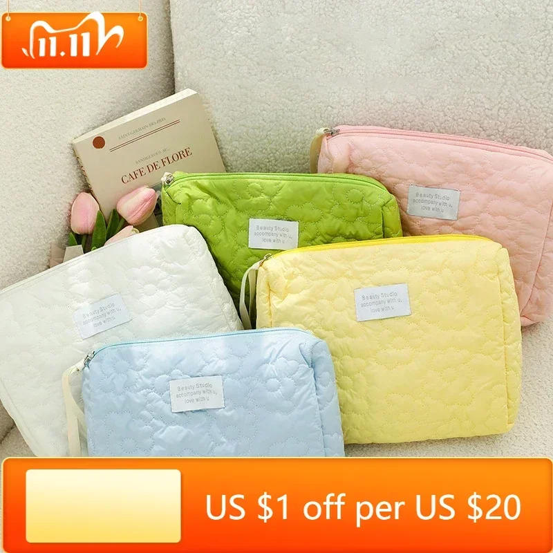 

New Flower Pattern Women Makeup Bag Toiletries Cosmetic Organizer Zipper Bag Travel Wash Pouch Cosmetic Bag Female Make Up Bags