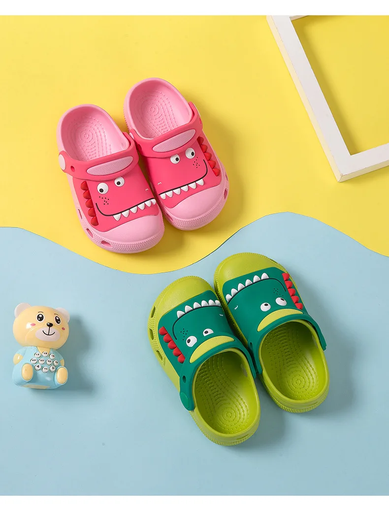 Kids Boys Girls Dinosaur Clogs Slippers Toddler Slip On Lightweight Beach Pool Sandals Animal Patch Kid's Slides Garden Shoes girls leather shoes