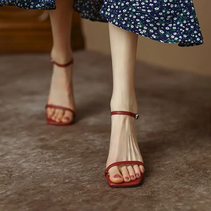 Quadratische Zehenpartie, offene Einriemen-Sandalen für Damen – Sommer 2026, vielseitige, schlanke Absatz-Sandalen mit rutschfester hoher Ferse – Detail 5