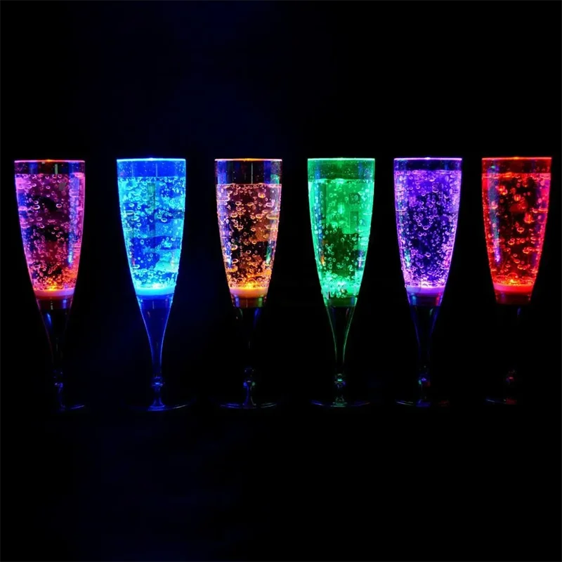 6Pcs per lot Liquid active LED Champagne Glass light up LED Flash Champagne Cup for club bar Party Decoration Christmas supplies
