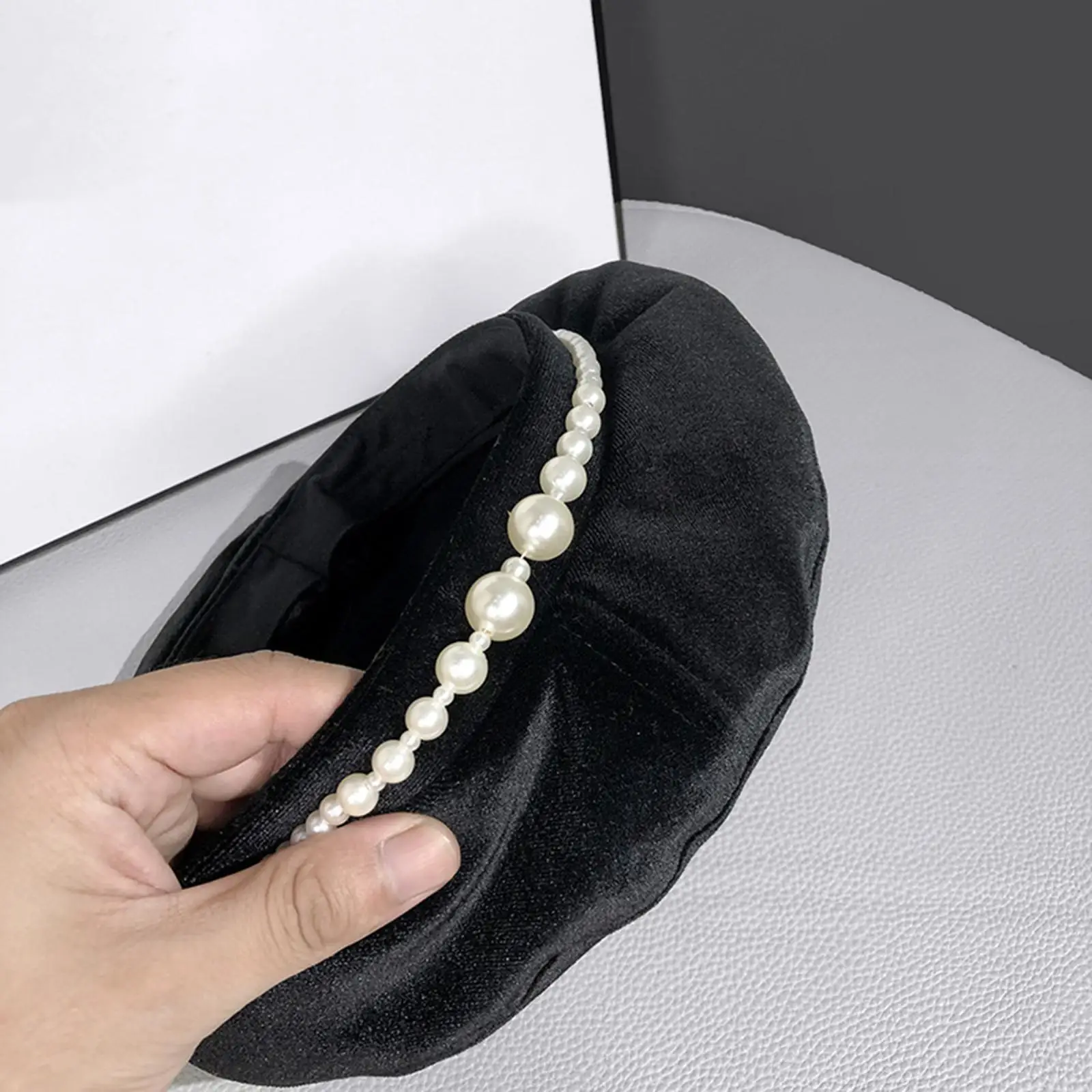 

Women Beret Hat Fall Headwear Warm Painter Hat for Birthday New Year Holiday