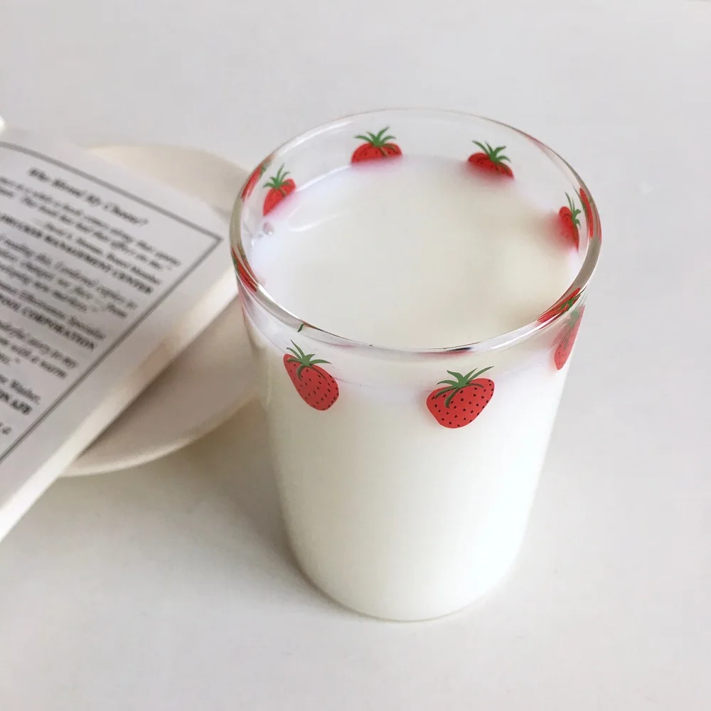 https://ae01.alicdn.com/kf/Sa3e378d34da9447eb3d296993a75a2e81/300ml-10oz-High-borosilicate-Nana-Cute-Strawberry-Water-Milk-Drinking-Glasses-Cup-With-Straw.jpg