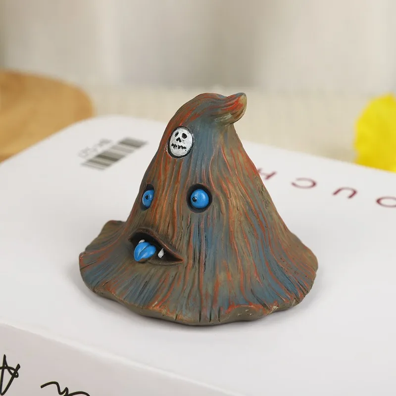 Blue Eye Ghost Home Decor Figurine - Practical and Stylish Accent Piece for Living Room, Study, and Entryway Decoration