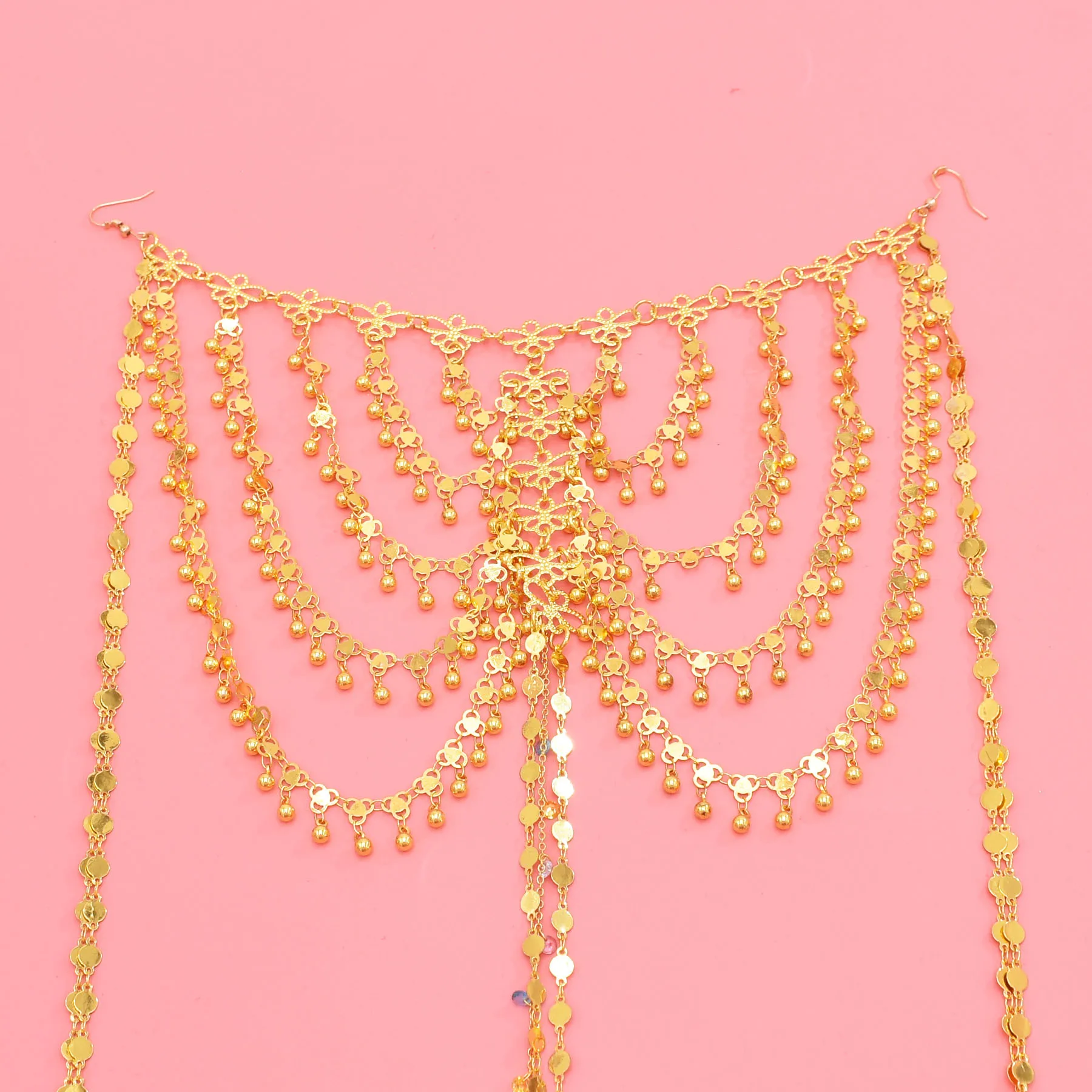 غطاء شعر ذهبي متعدد الطبقات بتصميم متدلٍ فاخر