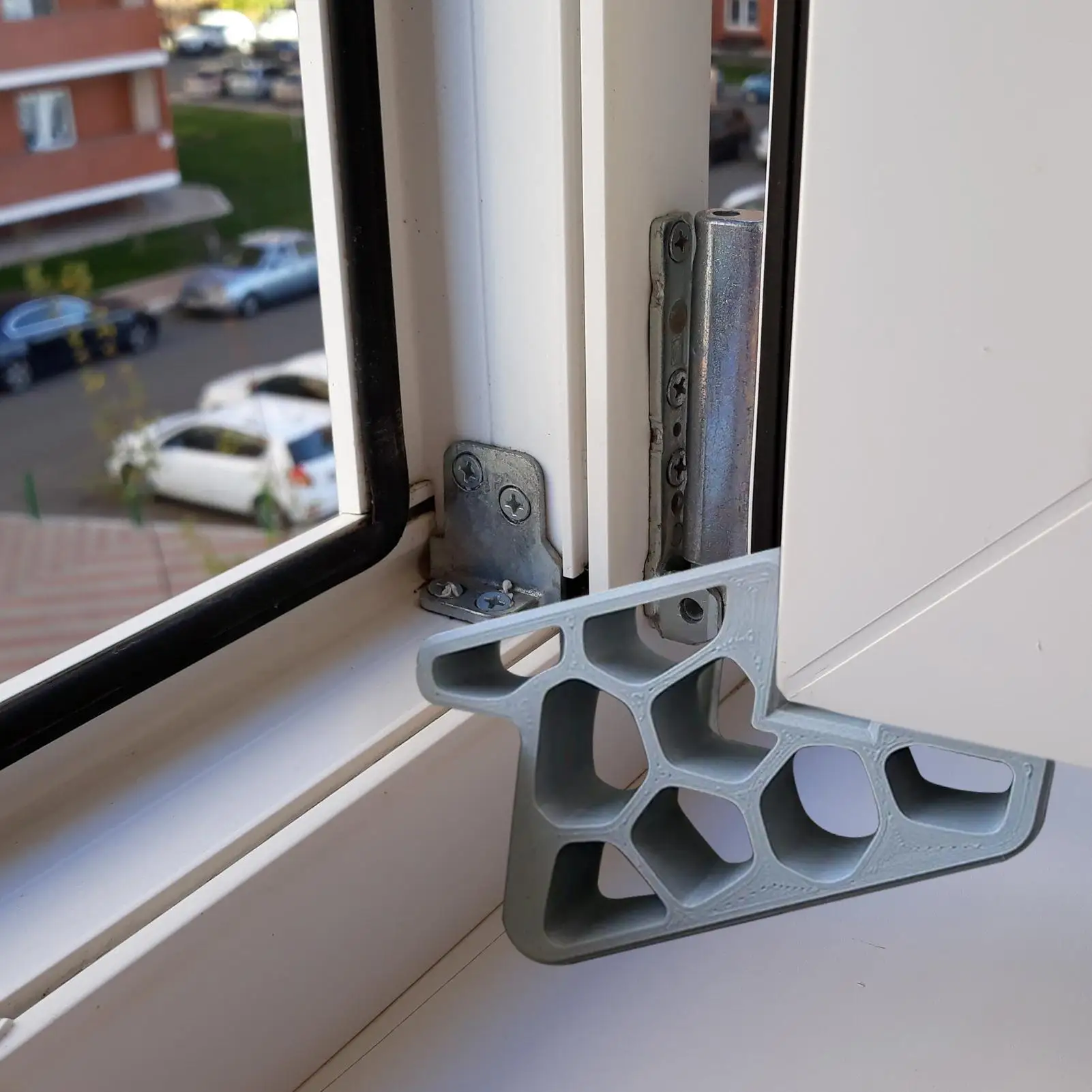Sliding Window Railing Stopper Sa3e6bc8f3b3f46cb99d0e7dad738dc4d9.jpg