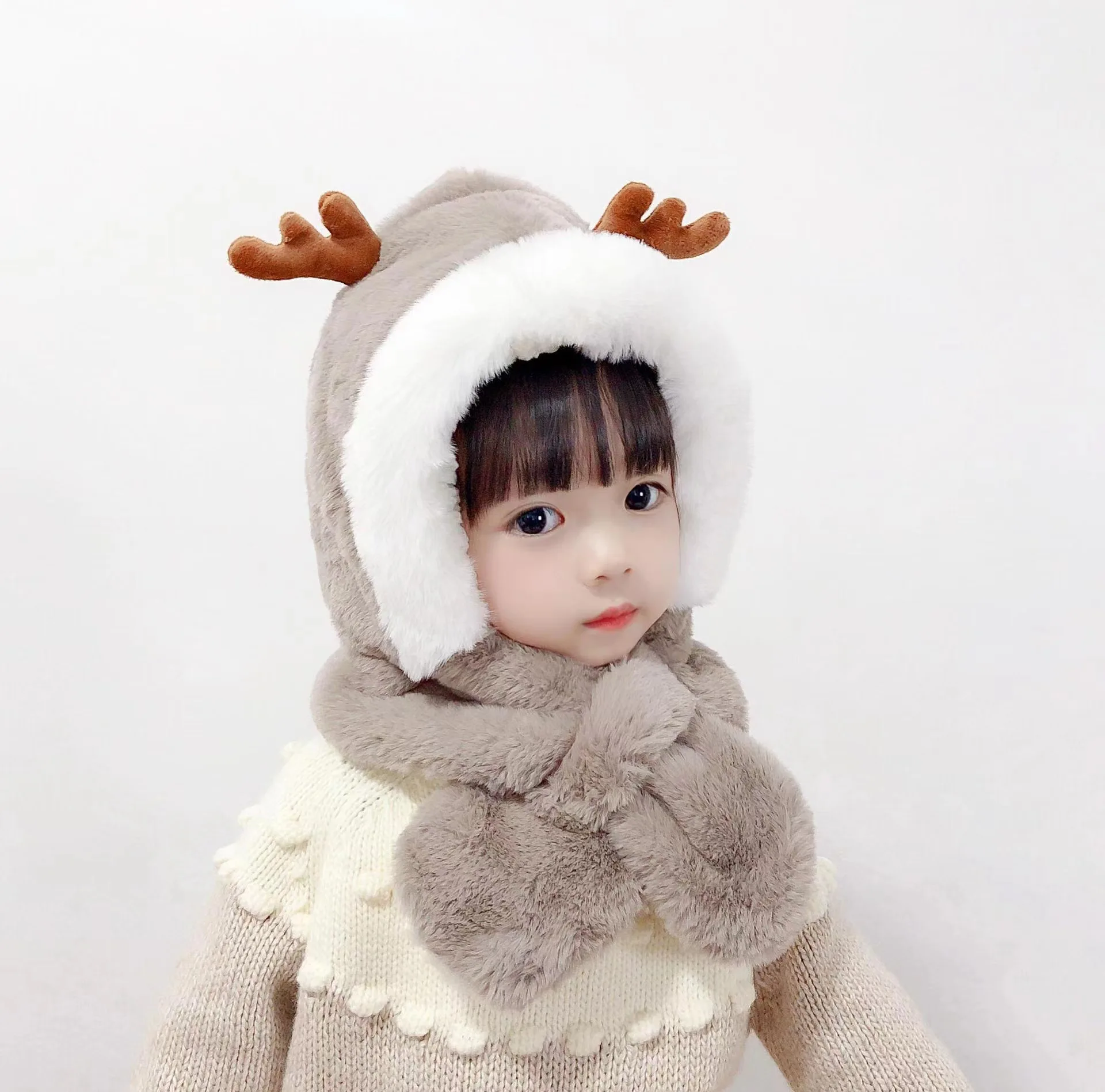 2-8T Deer Christmas Children Hat Scarf One-piece Winter Warm Soft Plush Protect Neck Ear Baby Boy Girl Windproof Cap Beanies