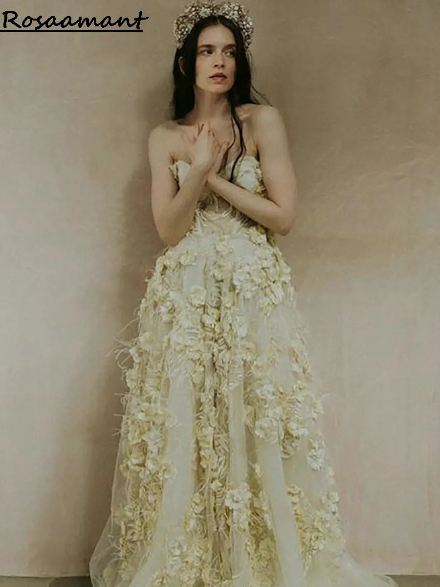 

Light Champagne 3D Flowers Feathers A-Line Wedding Dresses Sweetheart Sleeveless Appliques Lace Bridal Gowns