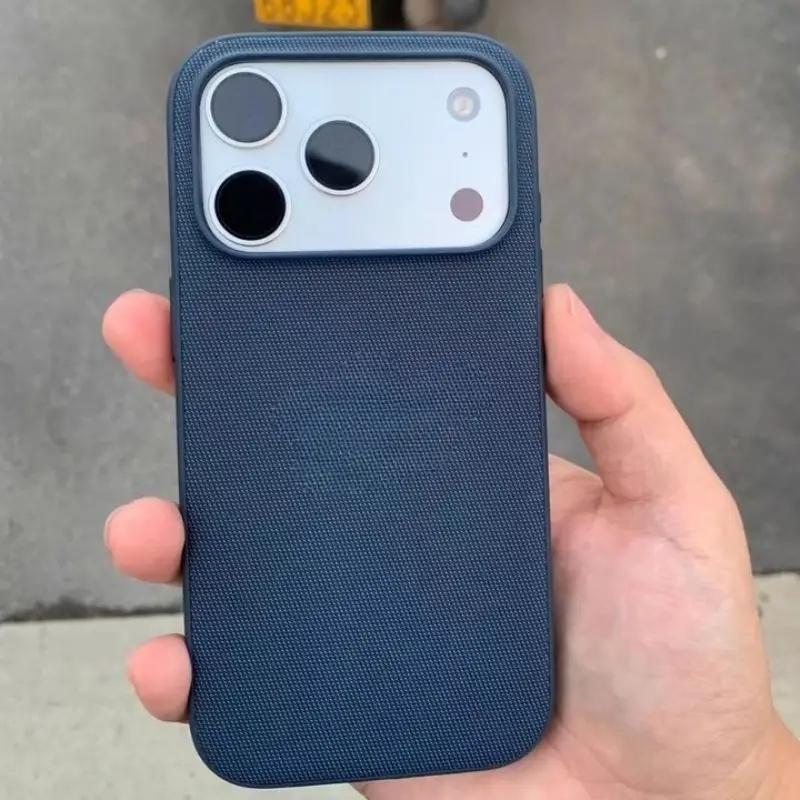 Premium Woven Magnetic Phone Case with Air Protect Technology