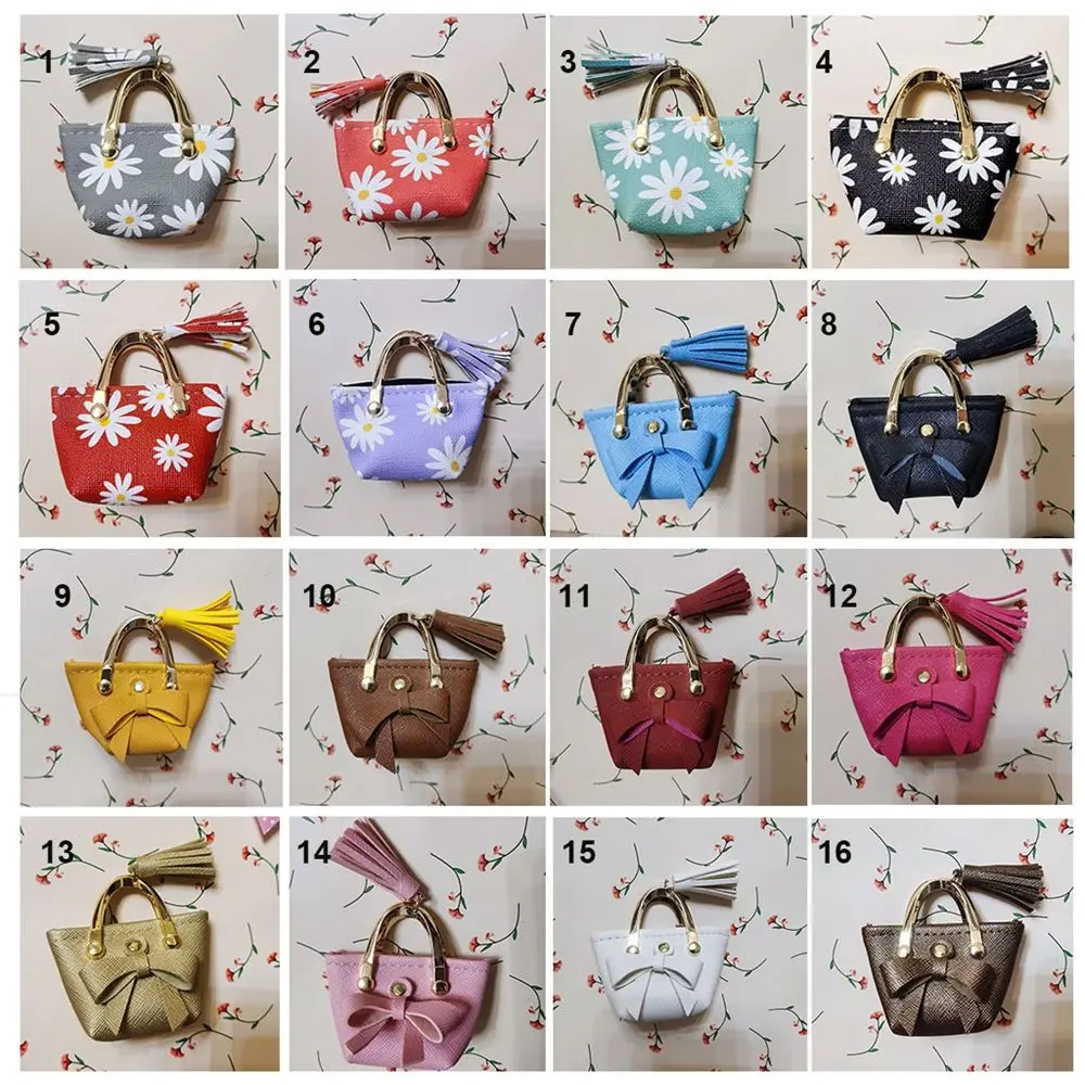 Chic Fashion Accessory Set for Dolls: Trendy Bags & Outfits