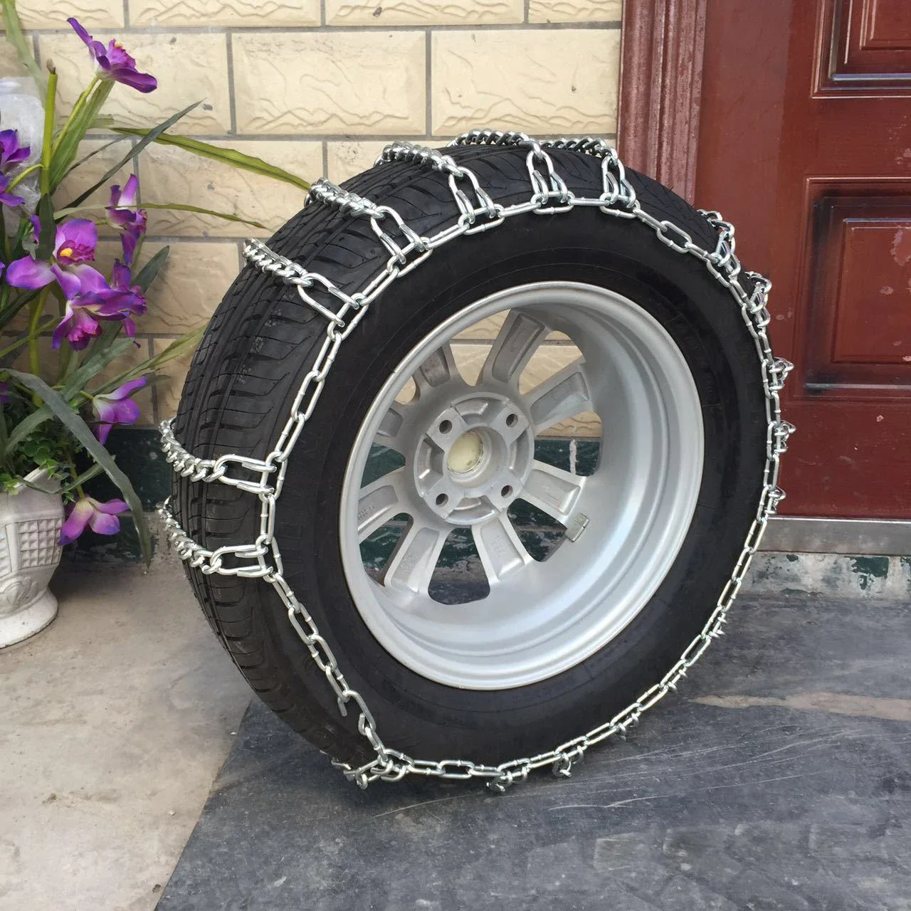 Car Tire Anti-skid Steel Chain Winter Spikes Cadenas Para Nieve For Tire Chains Rain Winter Tool Tires For Car Truck SUV