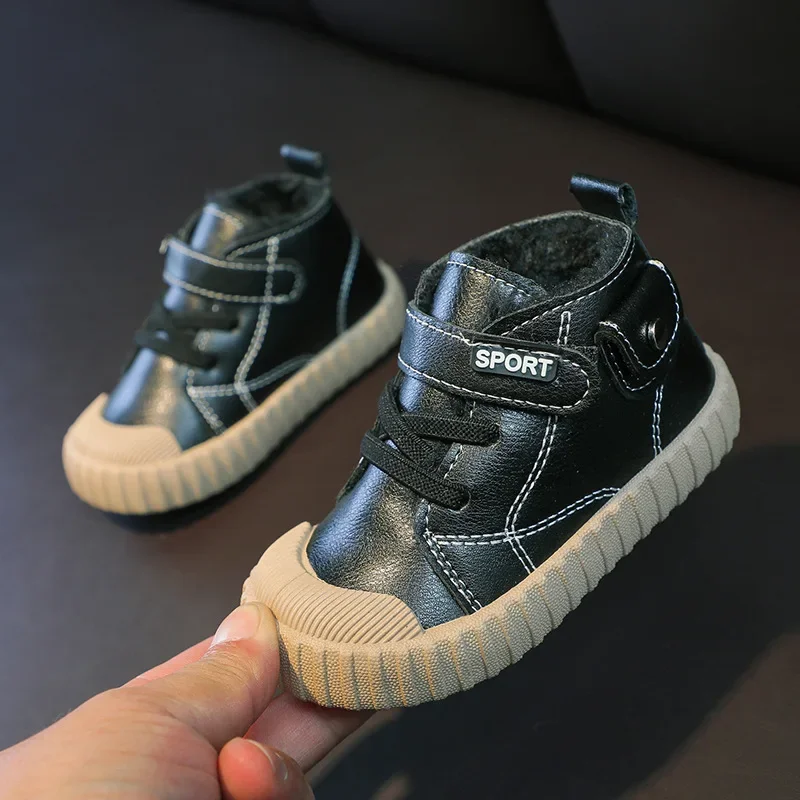 Рисунок 3 - Ботинки детские с мягкой подошвой