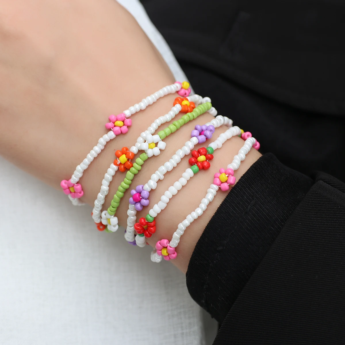 Amorcome corea Daisy Flower Crystal Glass Beads Fashion Women bracciale Bohemian Colorful Charm bracciale in pelle gioielli fatti a mano