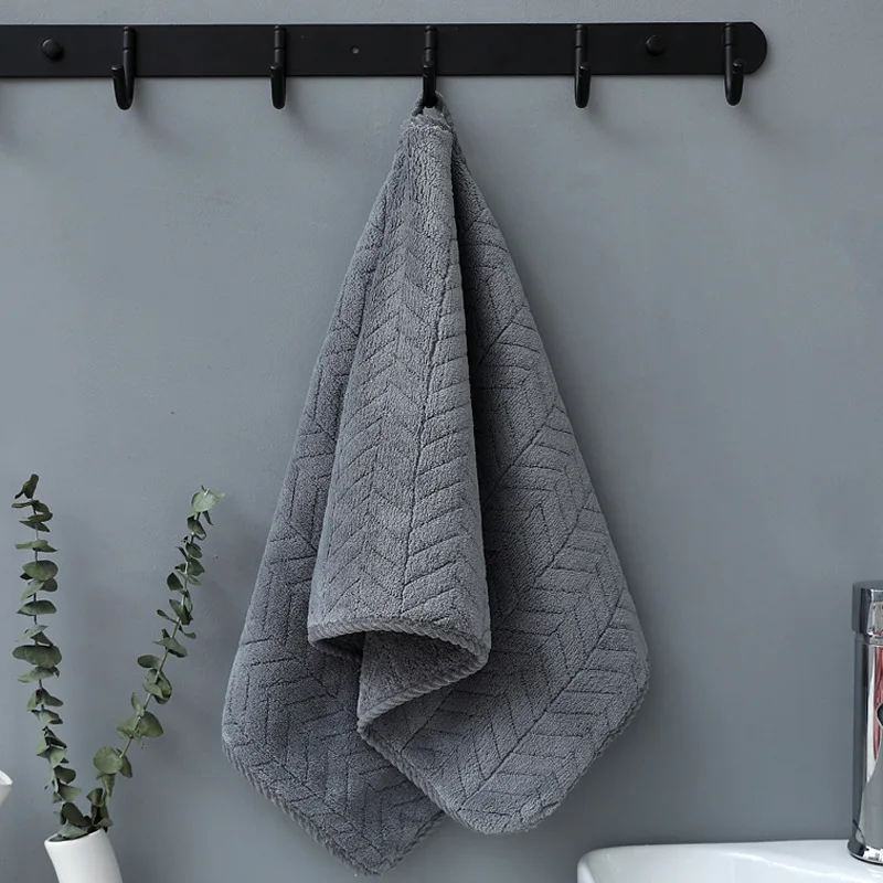 Thickened Coral velvet cotton bath towel increases water absorption adult bath towel  soft affinity Household quick-drying 2