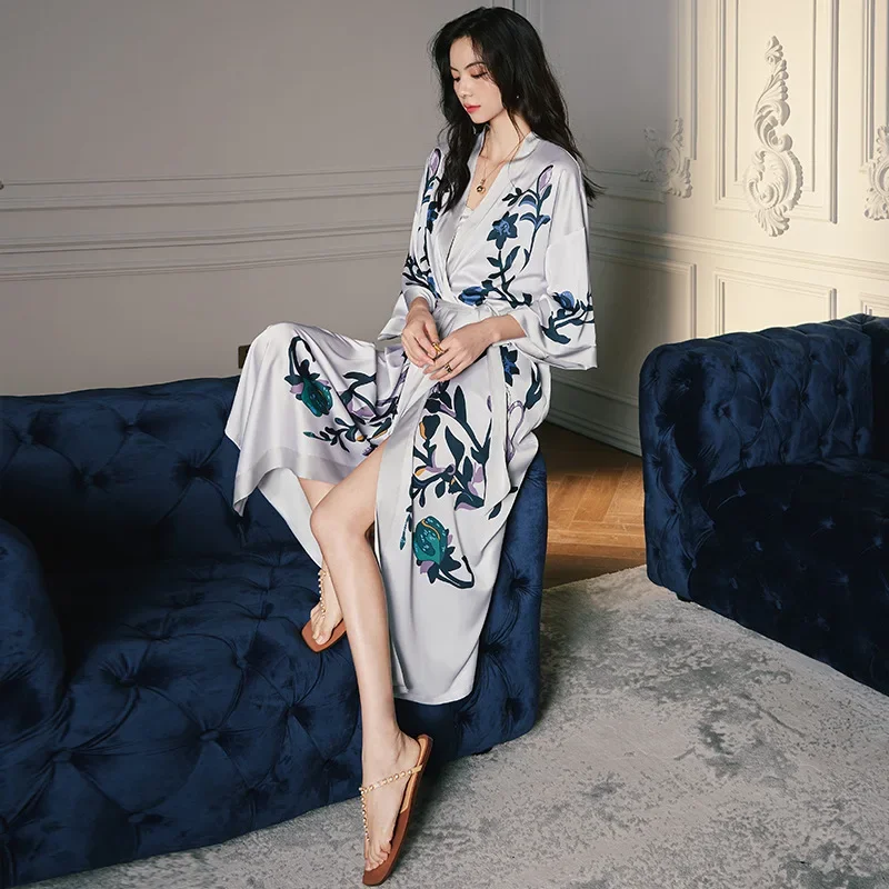 

2023 New Women's Nightgown Spring/Summer Ice Silk Satin Morning Robe Home Clothes Luxury Nightwear Casual Wear