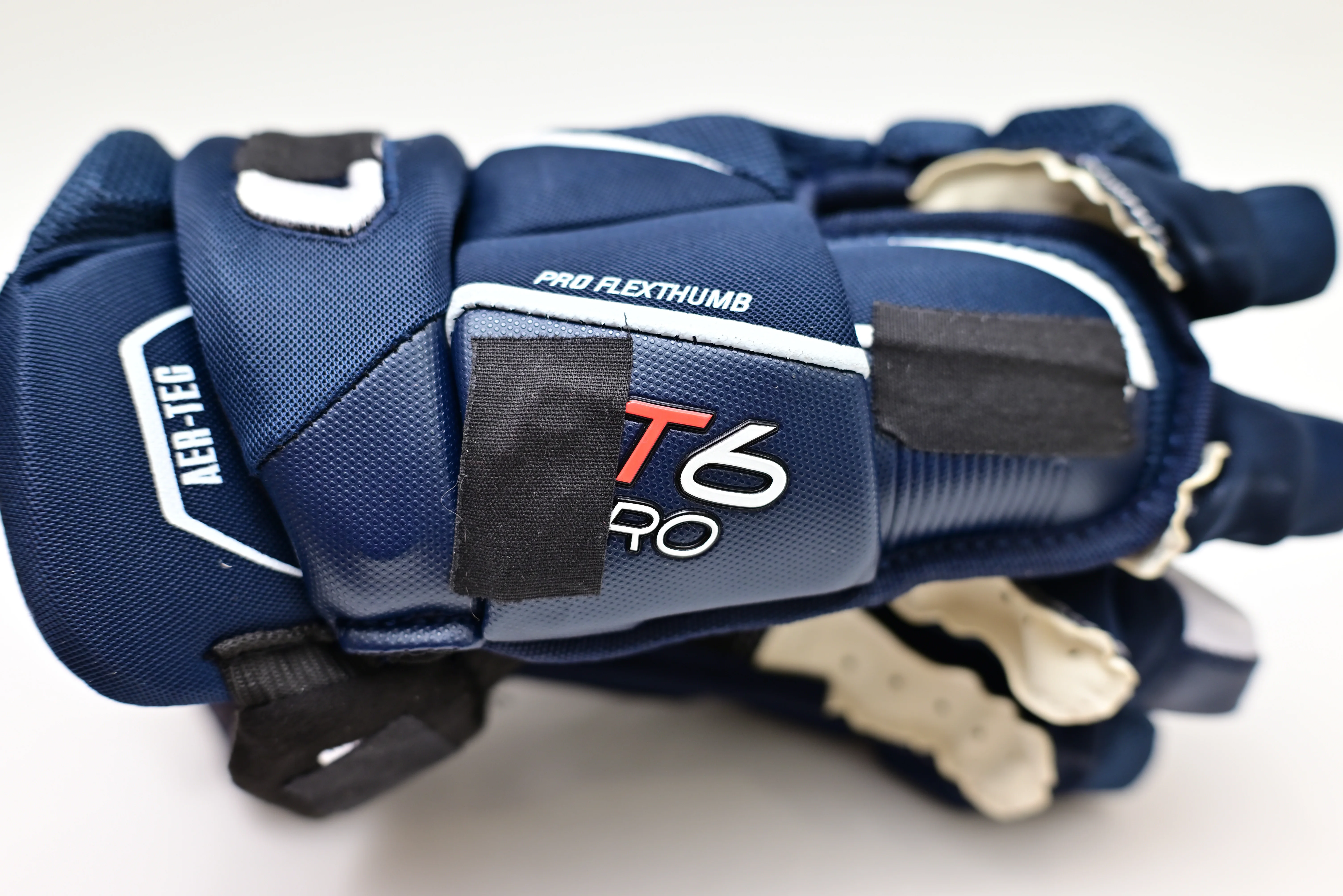 Ice Hockey Gloves 1-pairs 14" Professional Athlete Hockey Glove CC Brand FT6