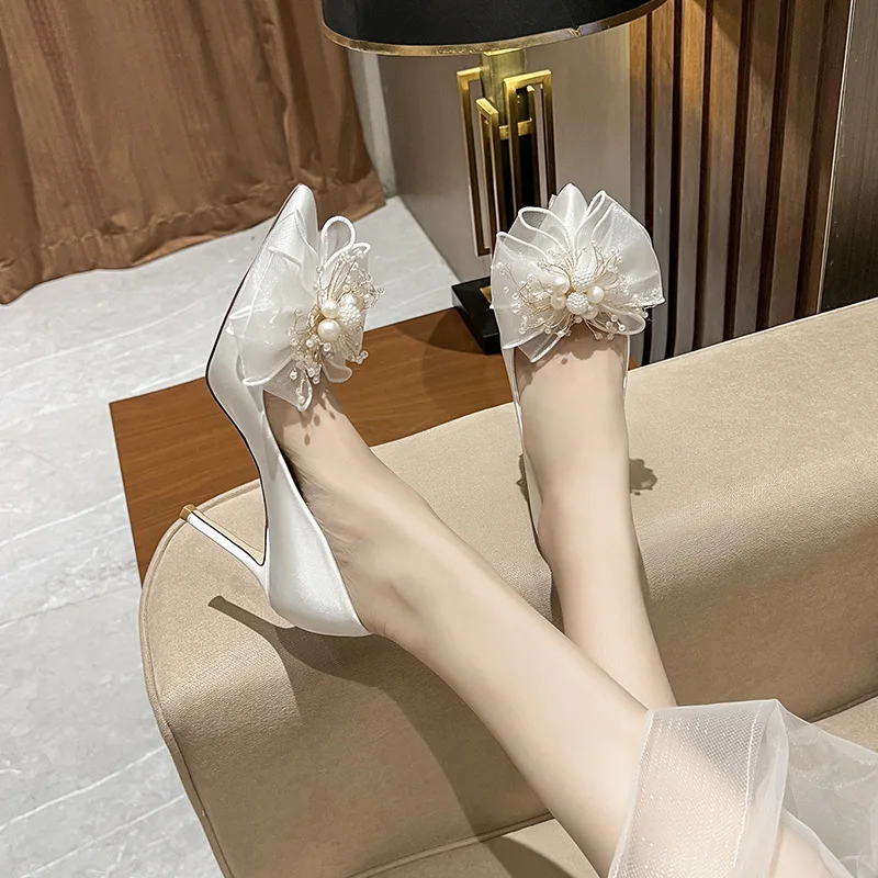 

2024 New Sweet Bow Bridal Shoes White Wedding Dress Shoes Champagne Bridesmaid High Heels Women's Singles Shoes