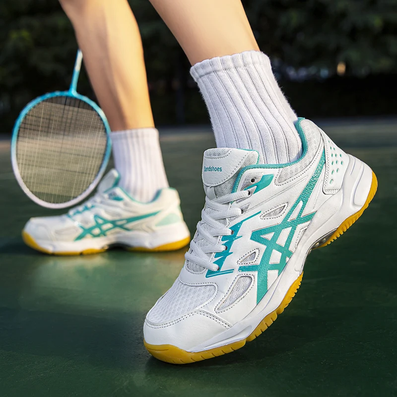 Men Sneakers Badminton Shoes Table Tennis Shoes Volleyball Sneakers Gym Competition Lace Up Breathable Light Weight