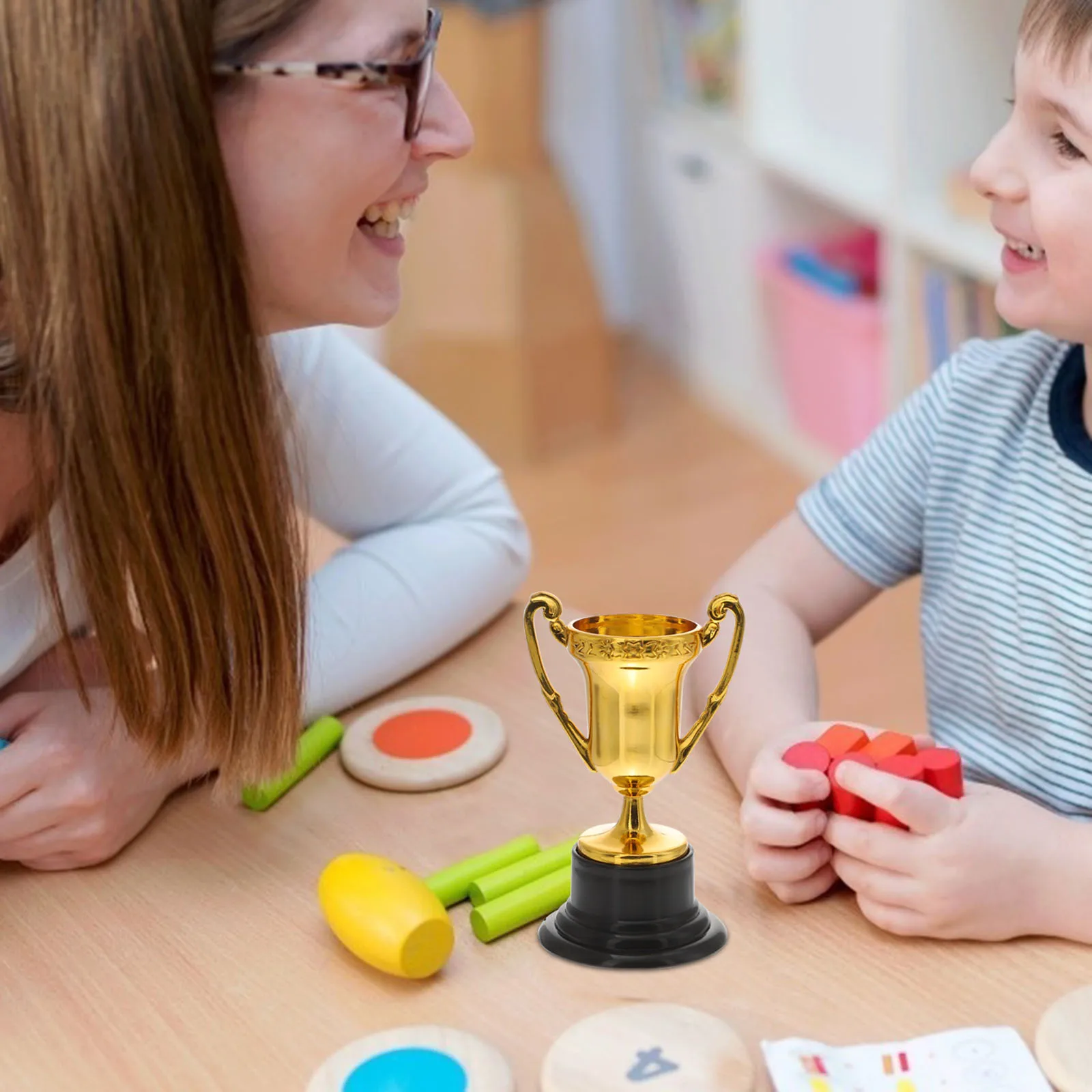 Award Medals Plastic Trophy Toys 20Pcs Mini Plastic Gold Reward Trophy Cup Soccer Medals Trophy Children Prize Awards Reward Prop