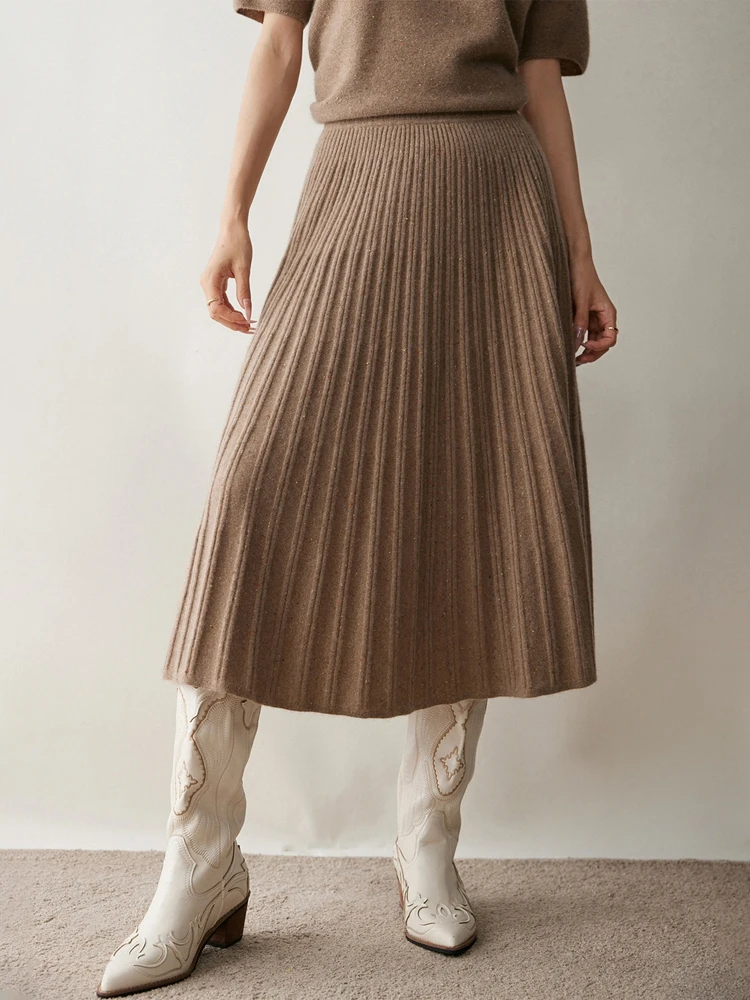 Chic Cashmere Skirt - Lifestyle 5
