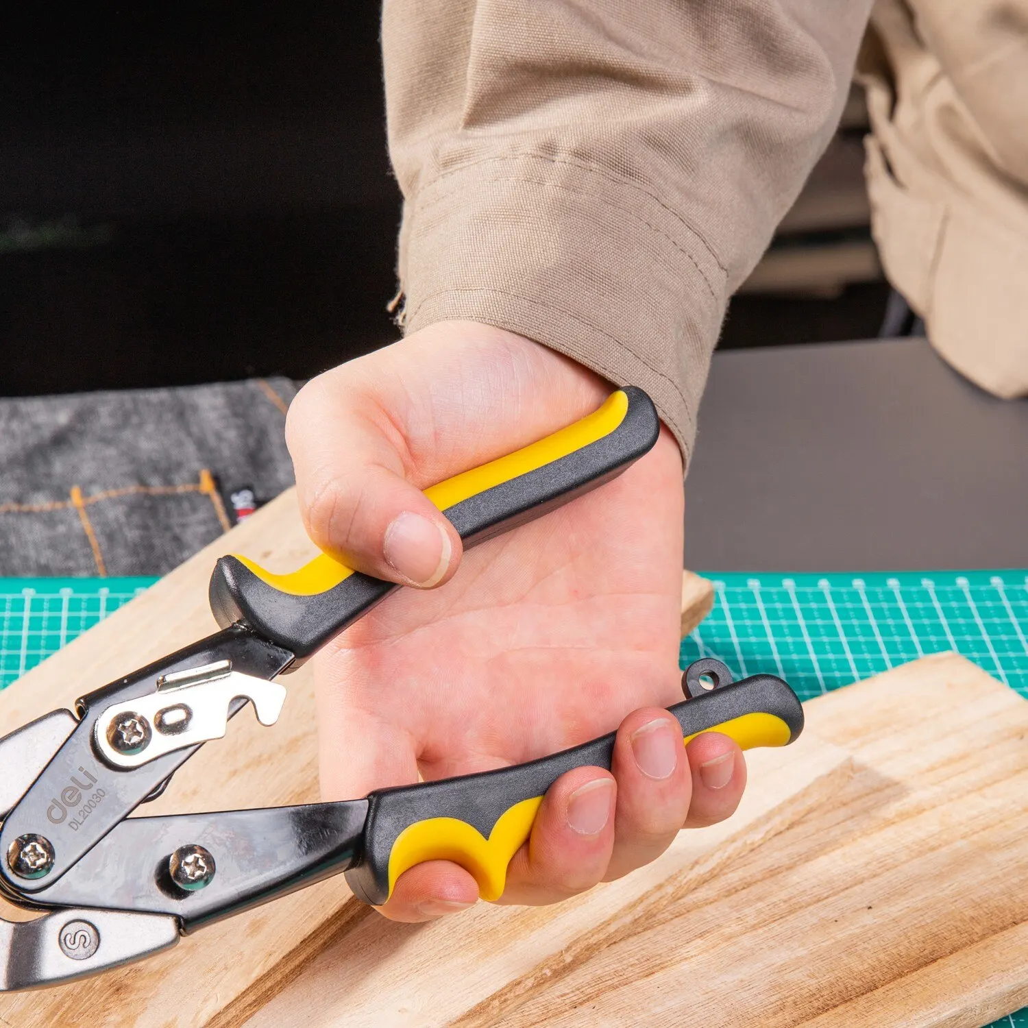Finder 10 Straight Cut Aviation Snips Scissors for Cutting Hard Material Metal Sheet Cutter