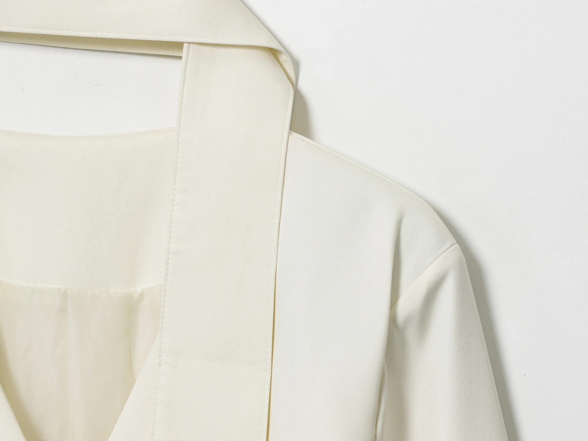 Women Elegant White Blazer Coat Female Scarf Lace-Up V-Neck Long Sleeve Luxury Outwear Sping Autumn Lady Jackets Coat Streetwear