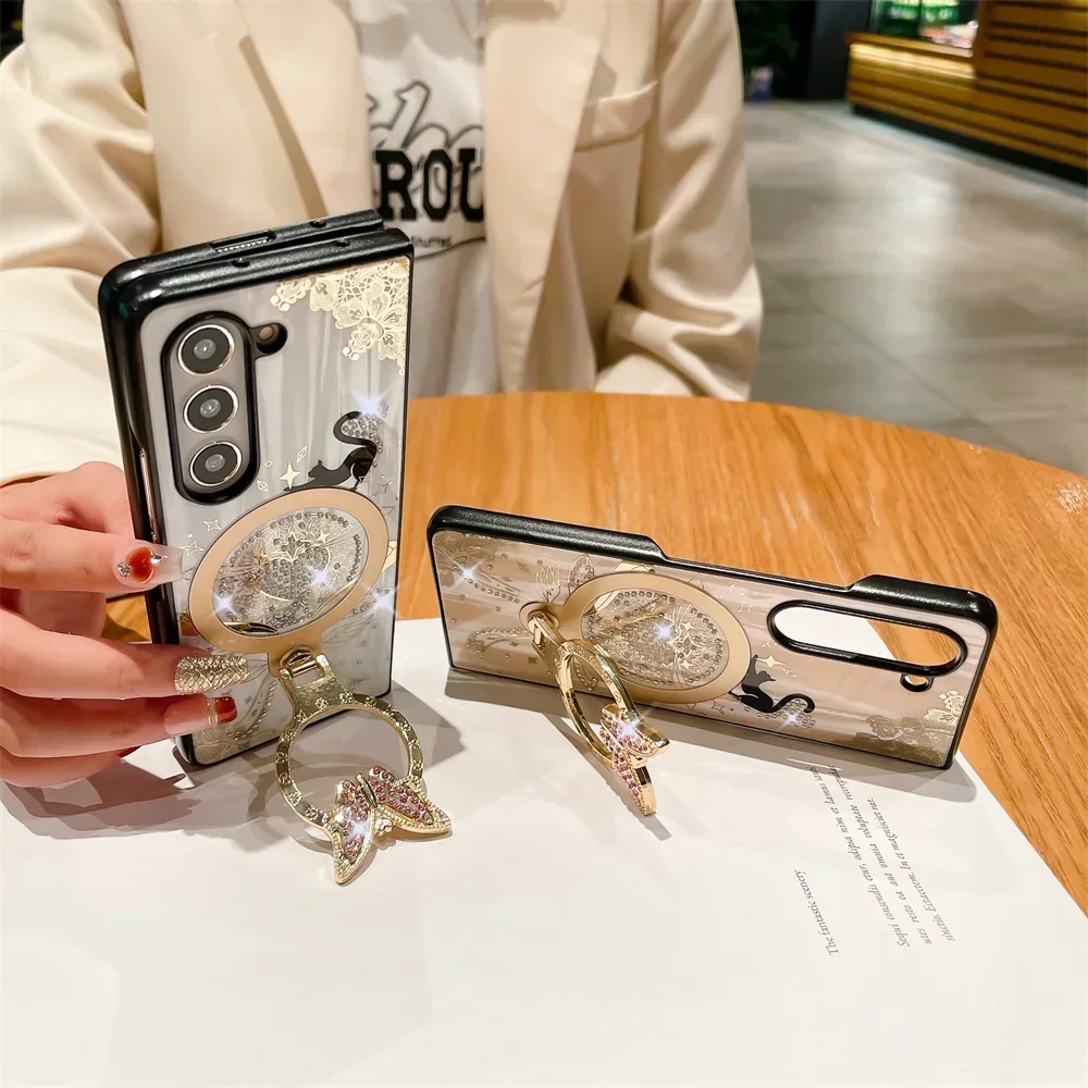 Design Nachtkatze Schmetterling Glitzer Metallring Magsafe Hülle für Galaxy Z Fold 6 5 Z Fold 4 5G Wireless Charging Klapphülle_voghion.com