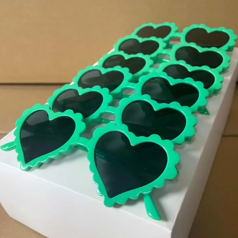 6pcs Heart Shaped Sunglasses For Children Boys Girls UV Eye Protection Sunglassese Outdoor Beach Cute Valentine's Day Party Gift