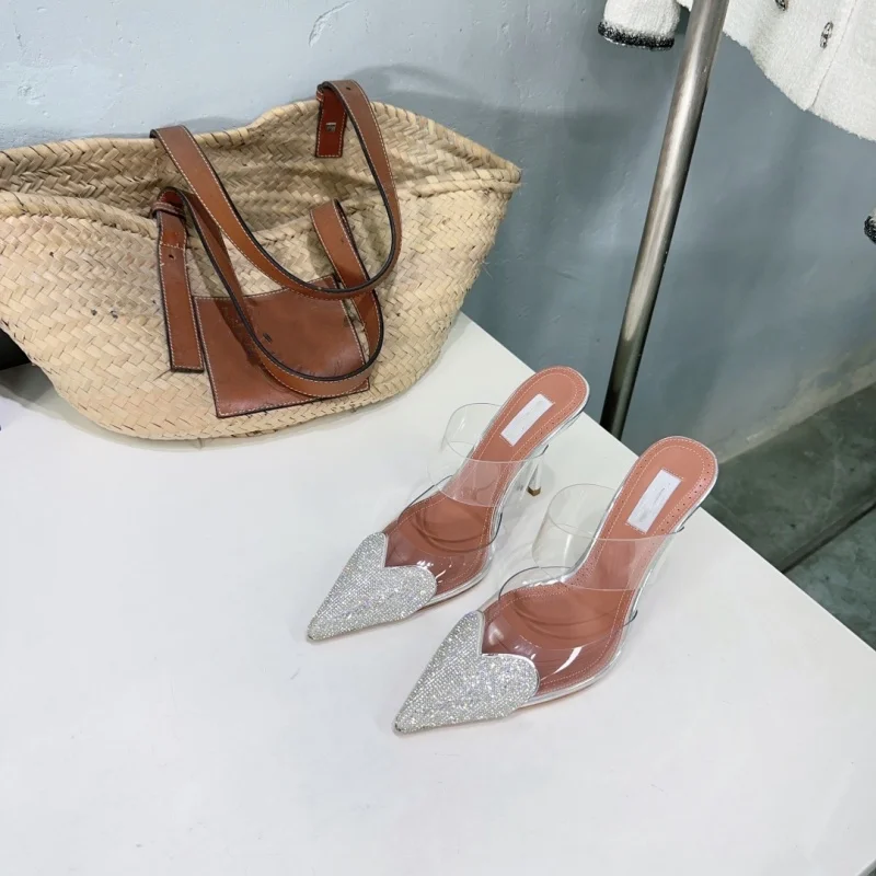 

2024 New Summer Pointed Water Diamond Transparent Love Sandals, Women Wear Genuine Leather High Heel Baotou Fashion Slippers