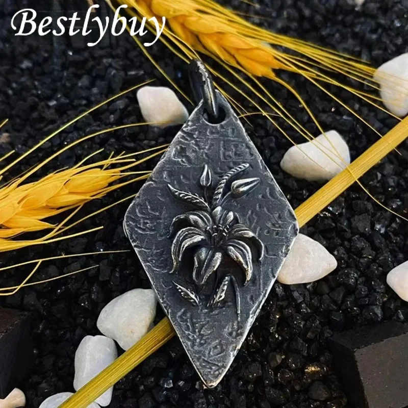 

NEW S925 Sterling Silver Retro Domineering Lily Flower Card Pendant Men's and Women's Gift