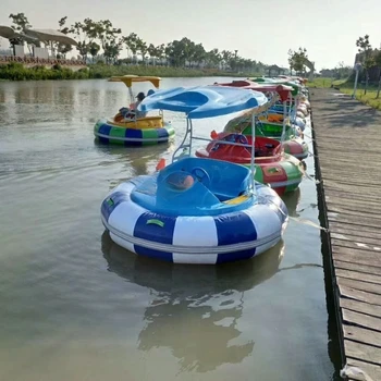 Inflatable round base bass bumper boat with water gun for kids entertainment water park 1