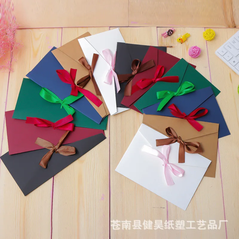

10pcs Vintage kraft envelope Western style invitation invitation solid color bow creative envelope bag envelopes for letters