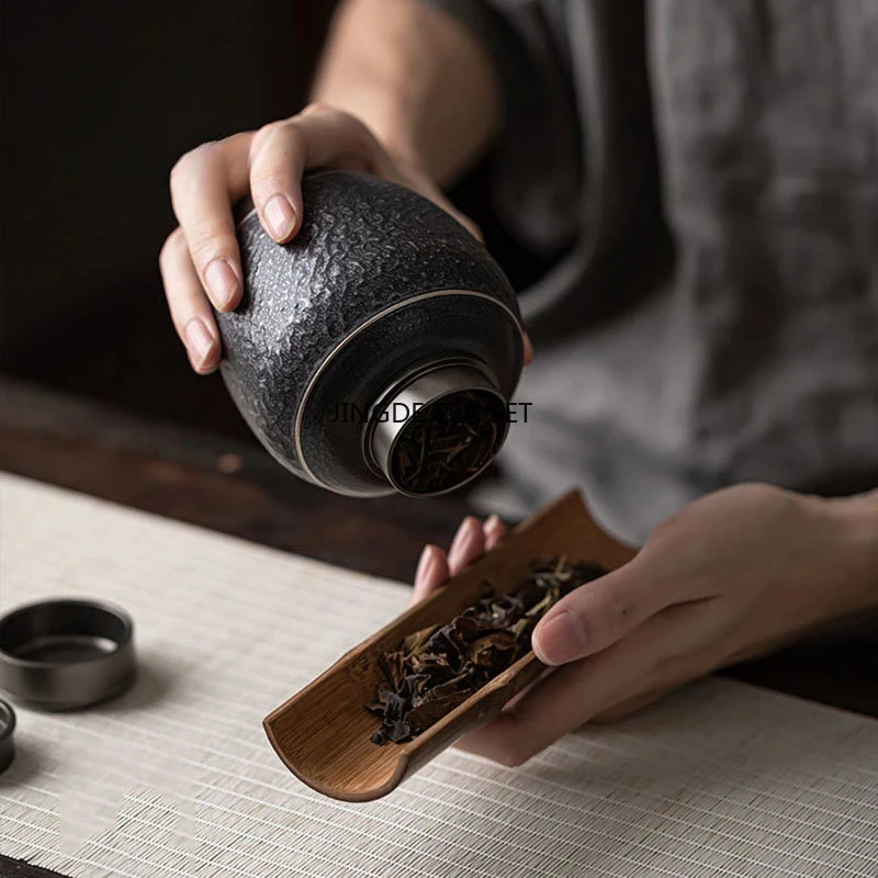 Large capacity ceramic tea storage tank coarse ceramic sealed moisture-proof tea set accessories process tea storage jar