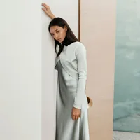 Robe longue en Satin pour femmes, mode élégante, haut tricoté, ensemble assorti, Maxi, longueur au sol, vêtements chics décontractés, été 2025 4