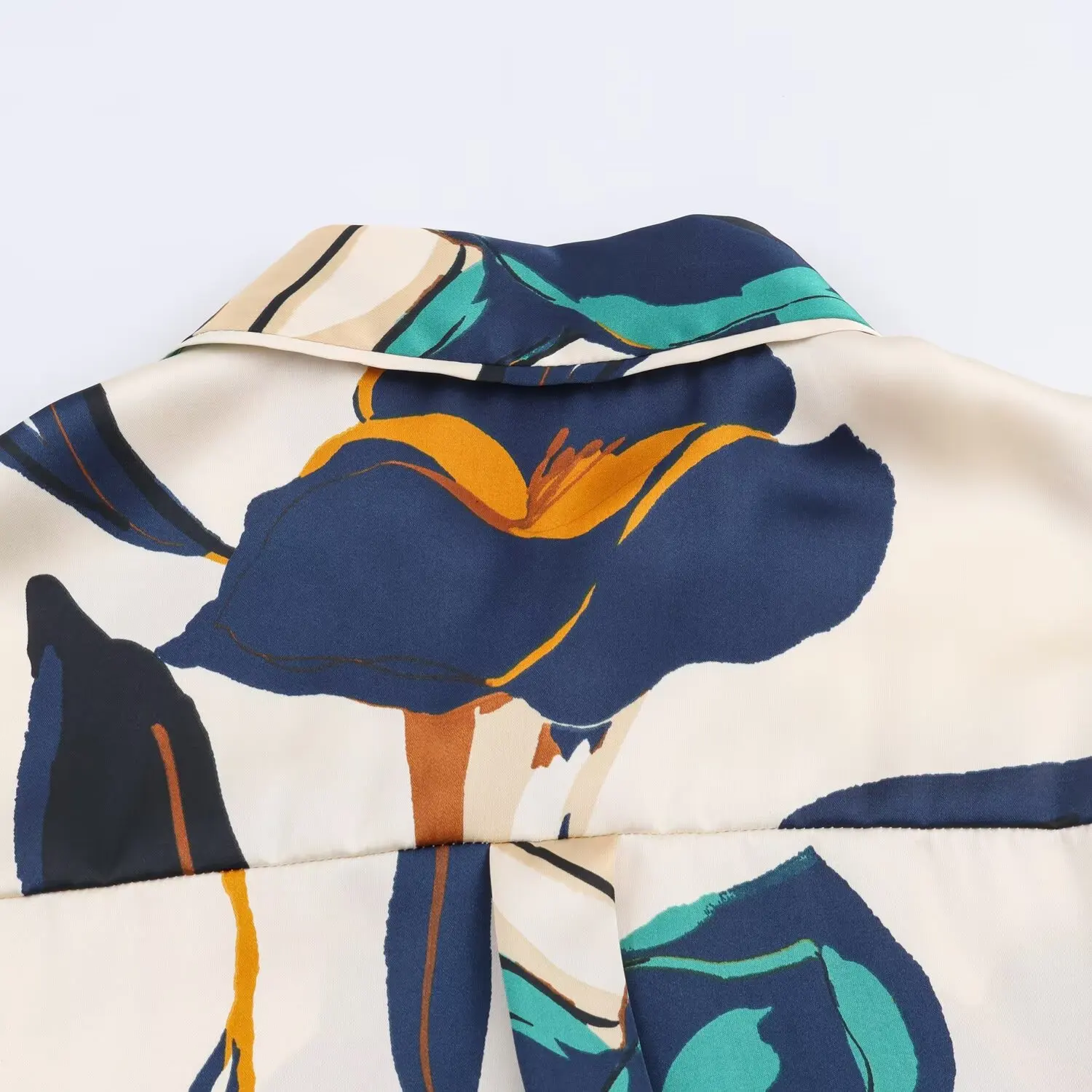 Women's Fashion Elegant Silk Texture Shirt Top Female Autumn Flower Printed Shirts Long Sleeve Shirt Casual Women'S Blouses Tops